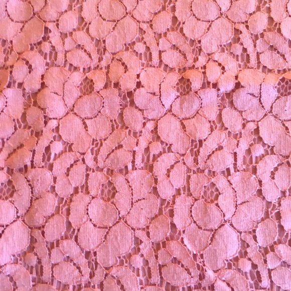 "papermoon" Rose Lace Top (L) - Picture 3 of 5